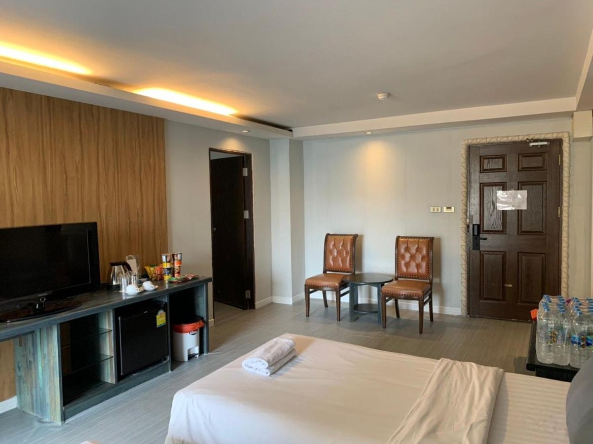 Luxor Bangkok Hotel Nonthaburi Kültér fotó